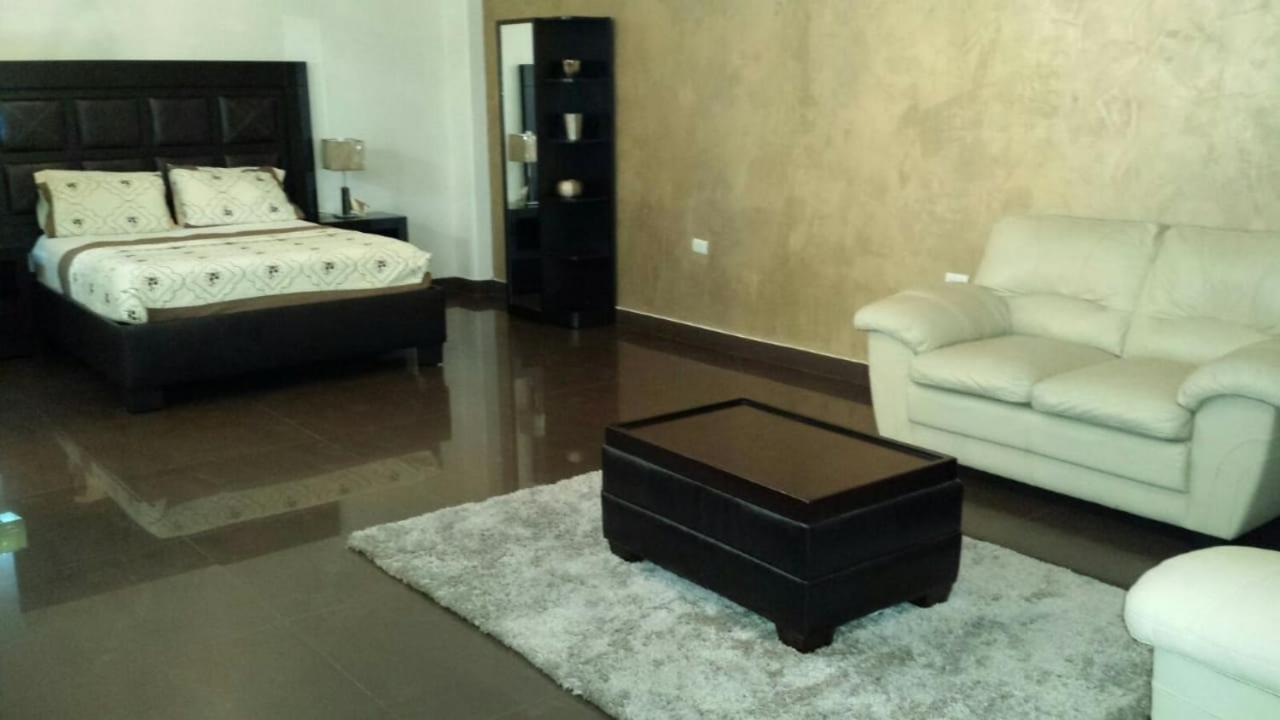 Premier Hotel Suites Ciudad Obregón Exterior foto